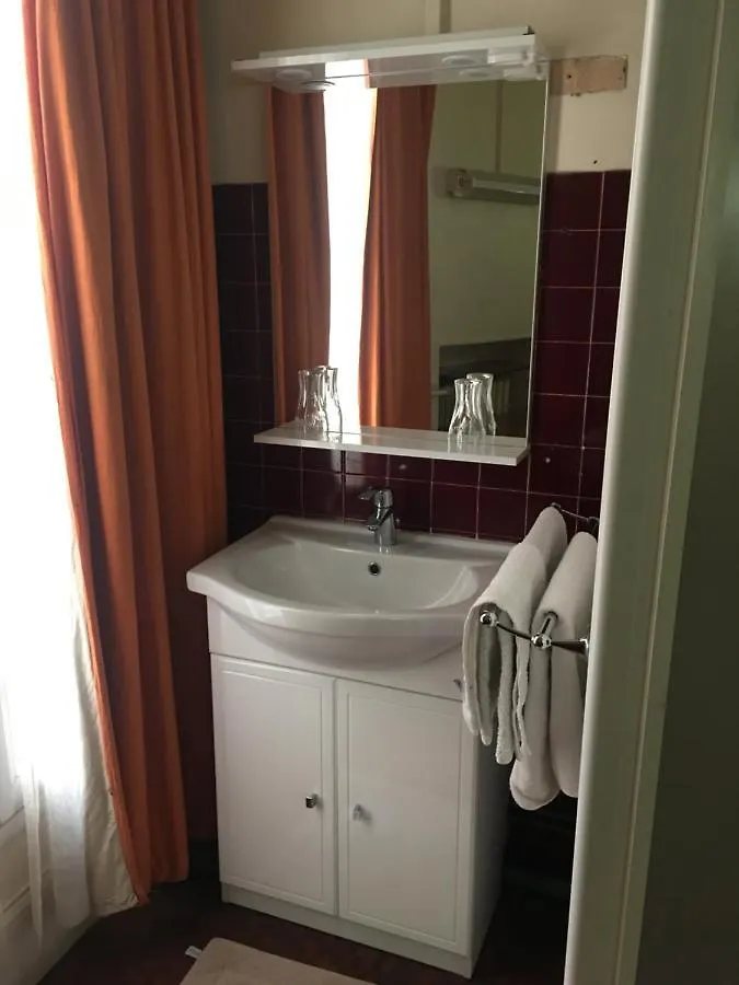 A La Pinte Du Nord Hotel Paryż